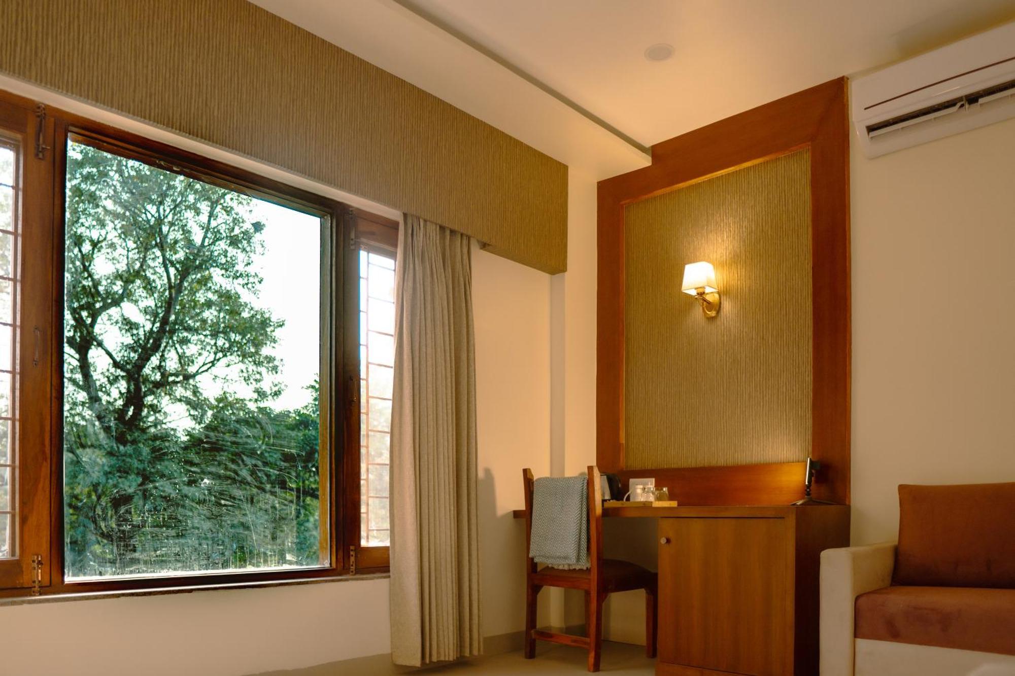 Hotel Ananda Kashi Varanasi Eksteriør billede